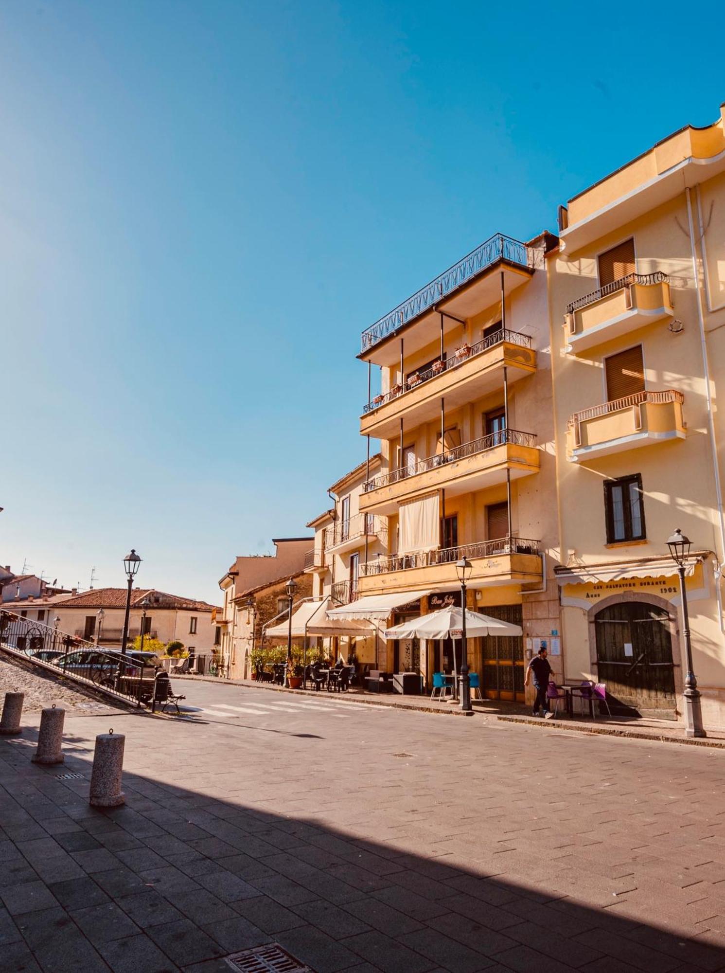 Piazza Laurino Apartments Basic Excursions Alto Cilento Pellegrinaggio Giubilare Bagian luar foto